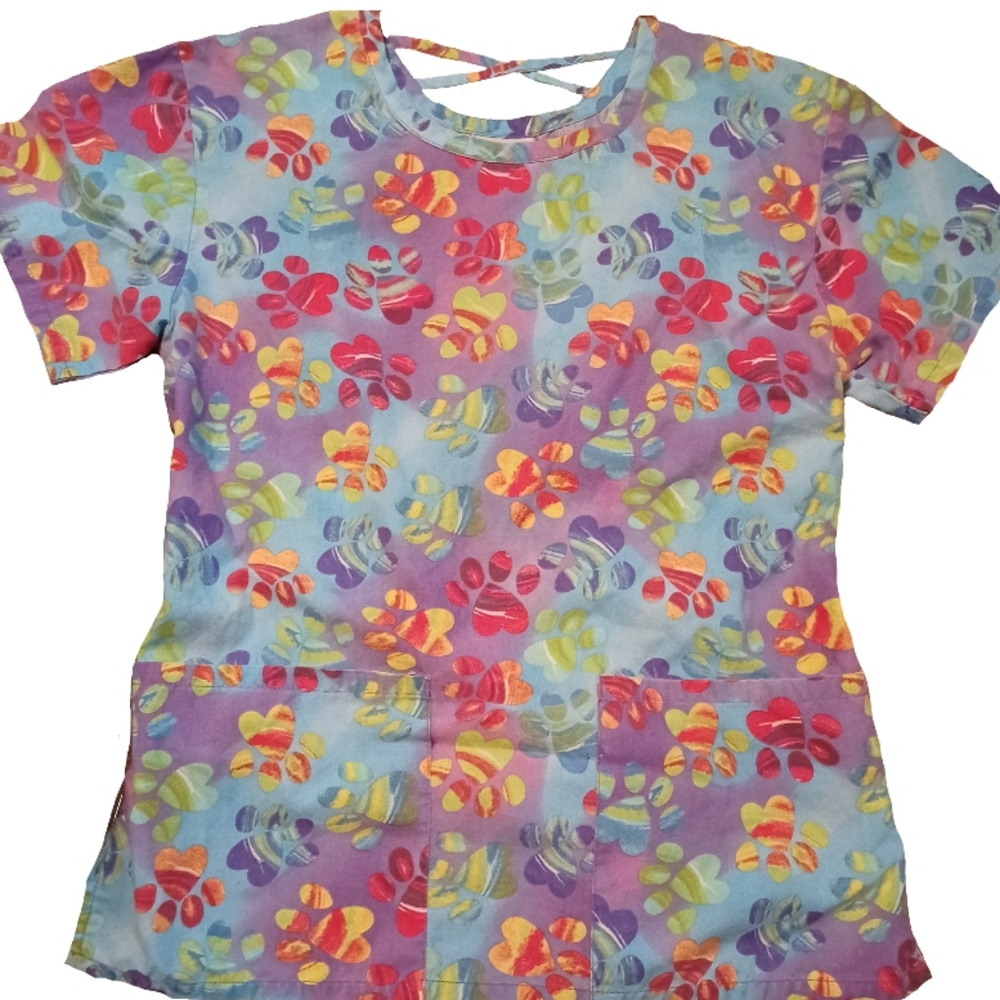 Scrub Top (Rare) by Cosmo